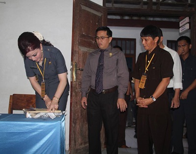 Bupati : 